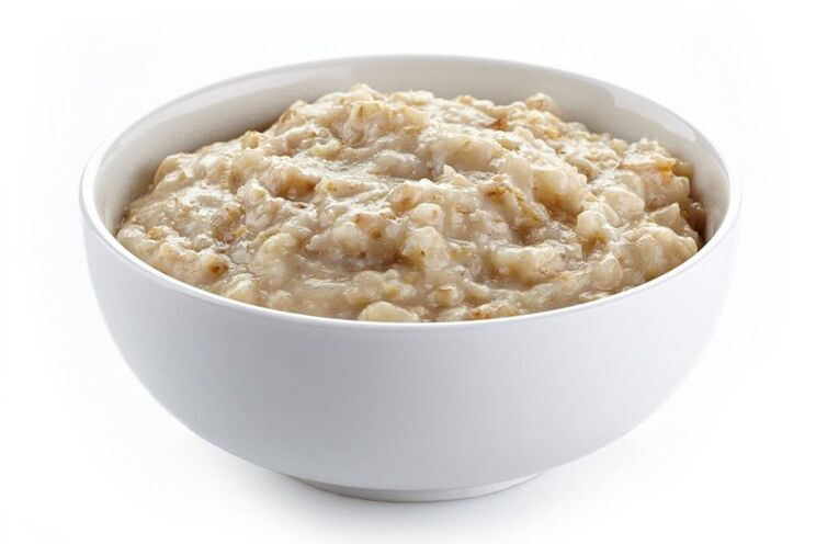 Haferflockenbrei zur Gewichtsreduktion pro Woche um 7 kg