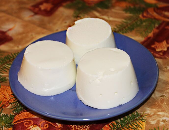 Quarkgelee ist ein köstliches Dessert auf der Dukan-Diätkarte